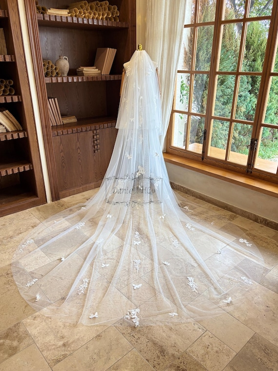 Cathedral Lace Wedding Veil With Blusher, Floral Butterfly  display picture 1