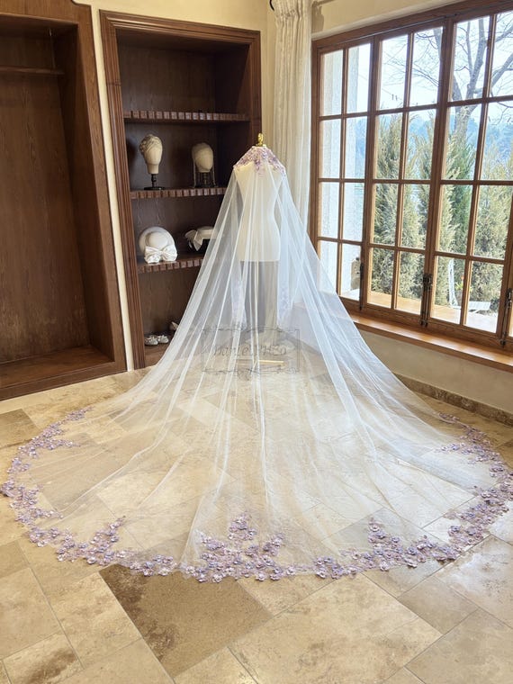 Purple Flower Mantilla Wedding Veil With Comb, Retro  display picture 1