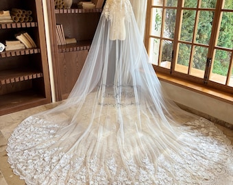 Welon ślubny z koronki mantilla z grzebieniem, welon ślubny z koronki kwiatowej, welon ślubny katedralny, welon z koronki vintage, welon ślubny boho, welon ślubny zwisający