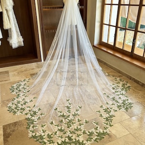 Vintage Cathedral Veil, Irregular Hem Lace Veil, Green Leaf Beige Flower Lace Wedding Veil, 1 Tier Bridal Veil, Floral Lace Veil, Ivory Veil