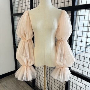 Mangas compridas destacáveis/mangas de casamento em tule champanhe/mangas bufantes de noiva/mangas coloridas personalizadas/mangas de noiva elegantes/mangas de tule