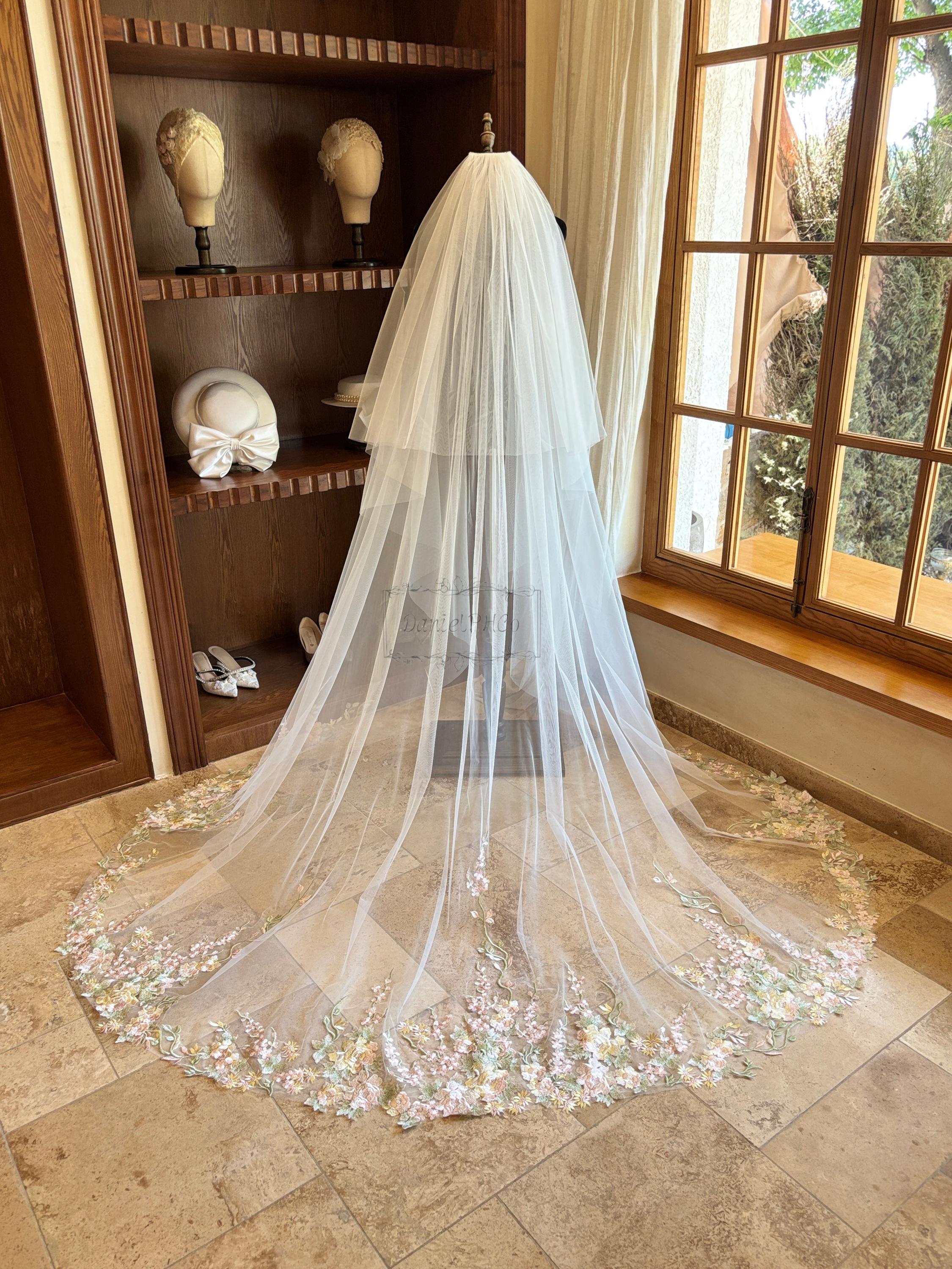 Brideandhairpin- PASCAL FLOOR VEIL WITH BLUSHER - STYLE 349 New Atillia Veil - Blusher – Catherine Deane US main image 4