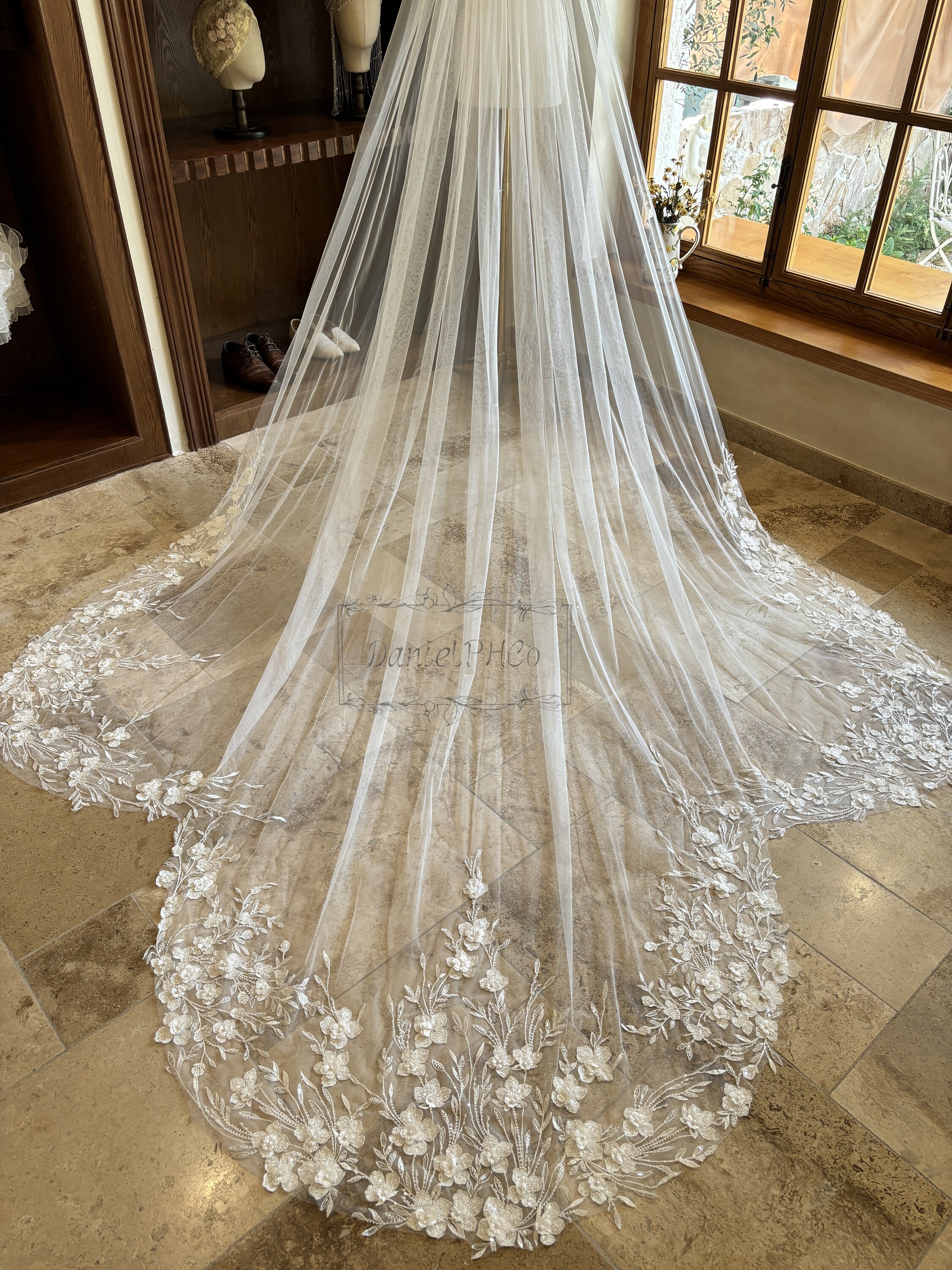 Bridal Veil - Cathedral length with beading outline Cathedral Wedding Veil With Lace Appliqued Edge Long Tulle  main image 3