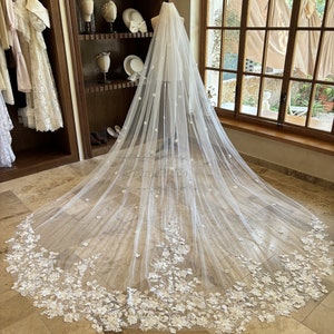 Lace Applique Veil, Floral Bridal Veil with Pearls, Elegant 3D Flower Wedding Veil, Vintage Cathedral Veil, Chapel Length, One Layer Veil