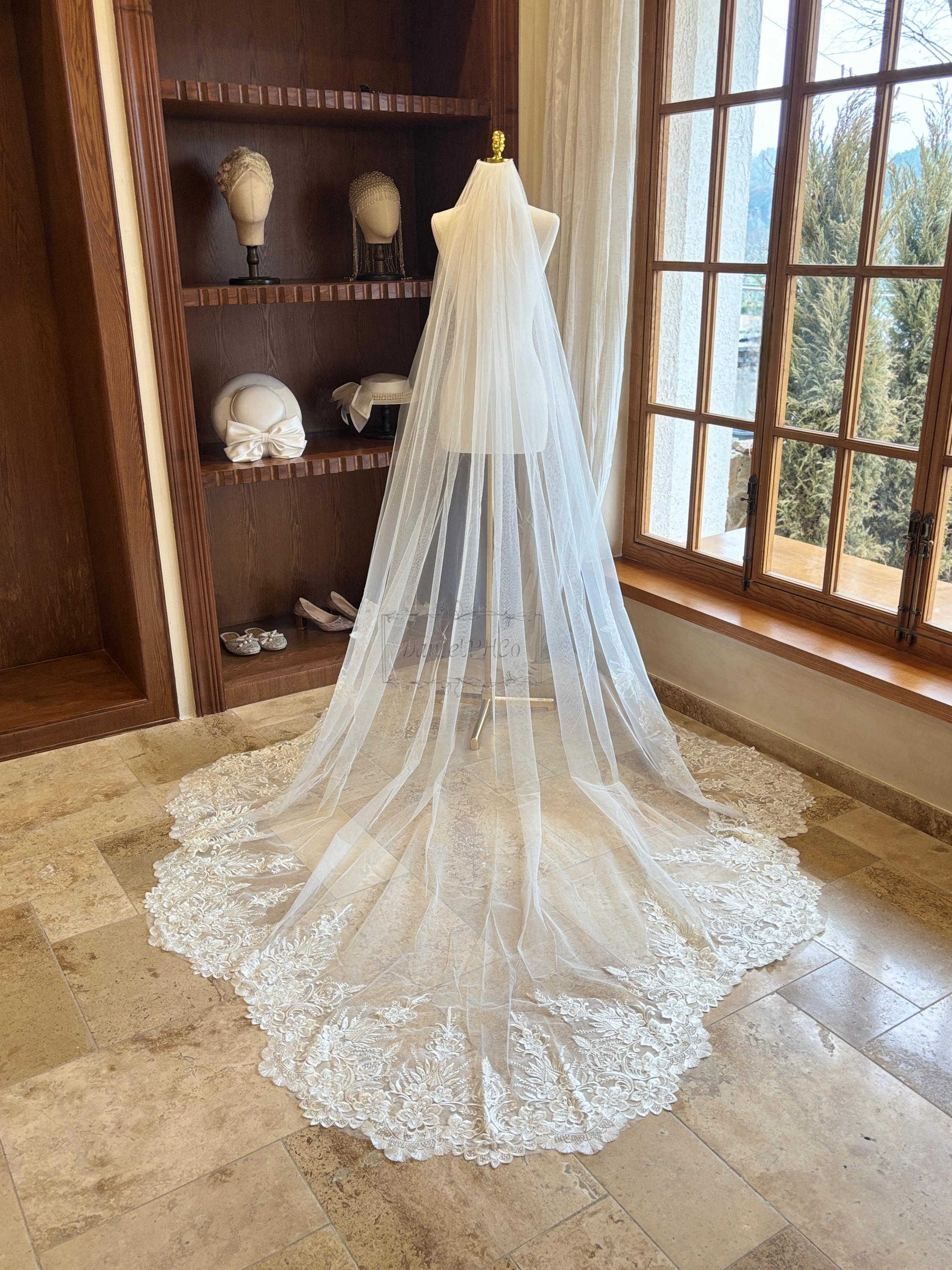 Sequined Lace Wedding Veil, Irregular Hem Lace Veil, Lace  display picture 2