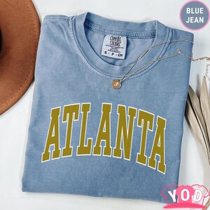 Comfort Colors® Atlanta Shirt - ATL Student Tee - College Style Crewneck T - Atlanta Pride - Georgia Friend&#39;s Gift - Present fr 758a