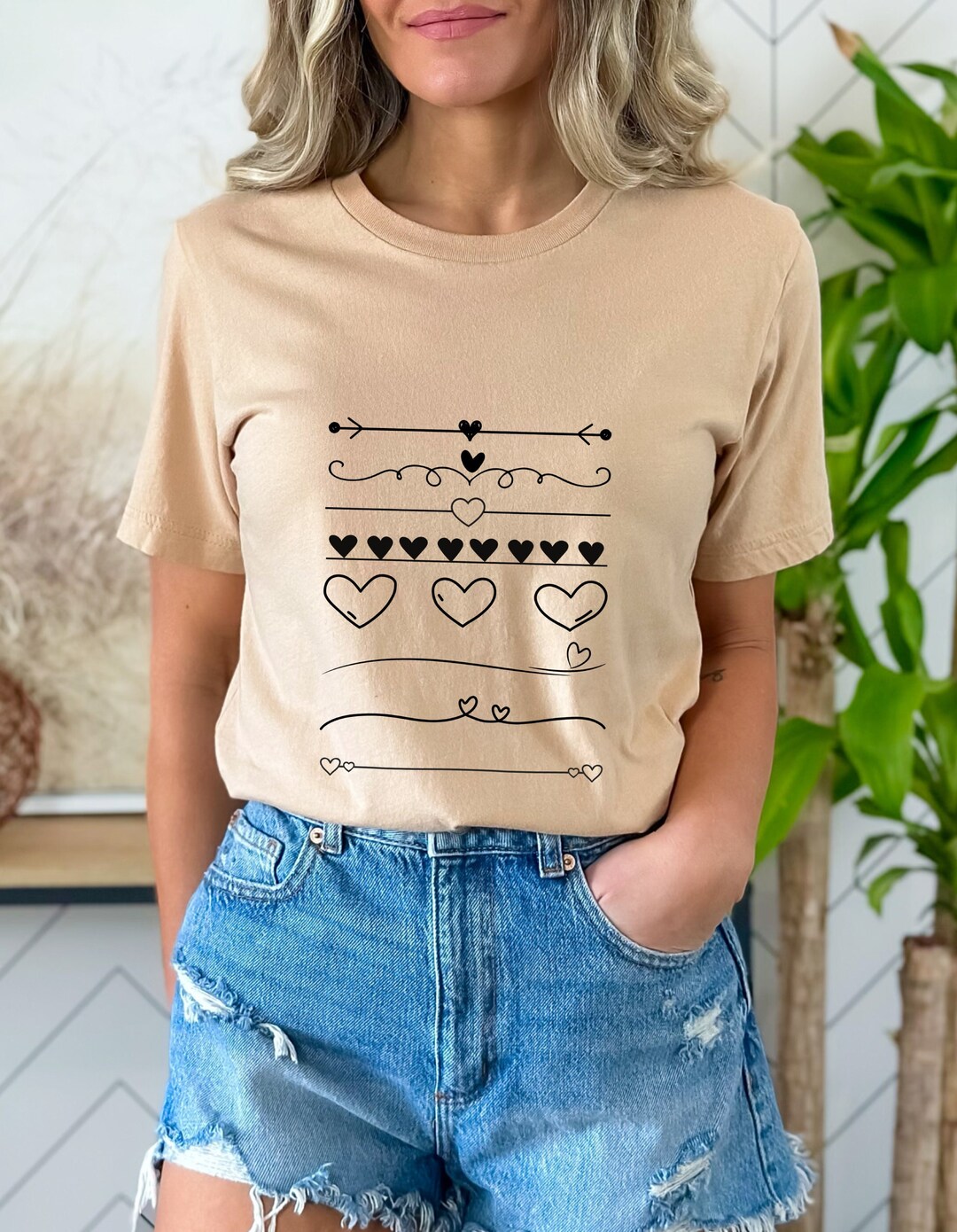 Heart Print Tshirt, Love Tshirt, Heart Graphic Tee, Cute Heart Shirt