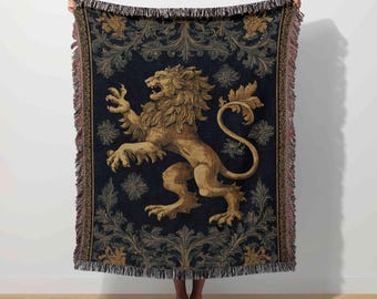Medieval Regal Lion Tapestry Griffin Woven Blanket Heraldic Home Decor Royal Lion Crown Renaissance Art Antique Griffin Fantasy Gothic Throw