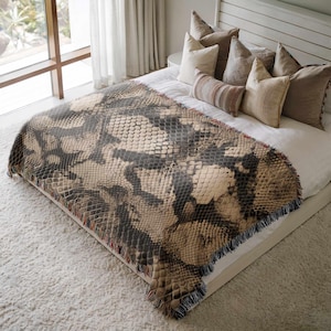 Animal Print Throw Snake Woven Blanket Maximalist Tapestry Eclectic Home Decor Snakeskin Abstract Bold Statement Reptile Pattern Modern Art