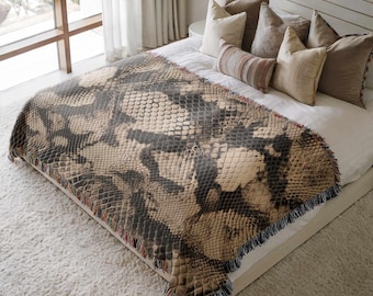Couverture tissée serpent à imprimé animalier Tapisserie maximaliste Décoration d'intérieur éclectique Peau de serpent Abstraite audacieuse Motif reptile Art moderne
