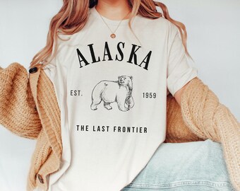 Alaska Shirt Mountain Crewneck Polar Bear Tshirt Tee AK State Clothing Alaska Souvenir Gift Women Vintage Travel Hike Apparel Outdoor Nature