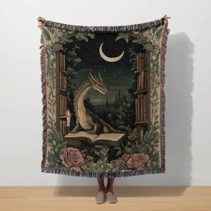 Drachen Decke Fantasy Drachen werfen Bücherwurm Mittelalter gewebte Decke Romantik Booktok Decke Drachen Leser Mythisch Tapisserie Castlecore Castle