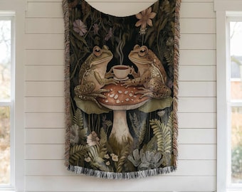 Frog Couple Woven Blanket, Mushroom Toad Throw, Botanical Frog Whimsical Tapestry Cottagecore Decor, Enchanted Forest Woodland Nature