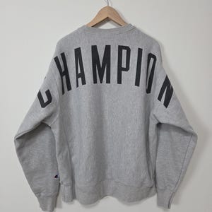 Vintage Champion Reverse Weave Oversized Print on Back Sweatshirts / Size XL