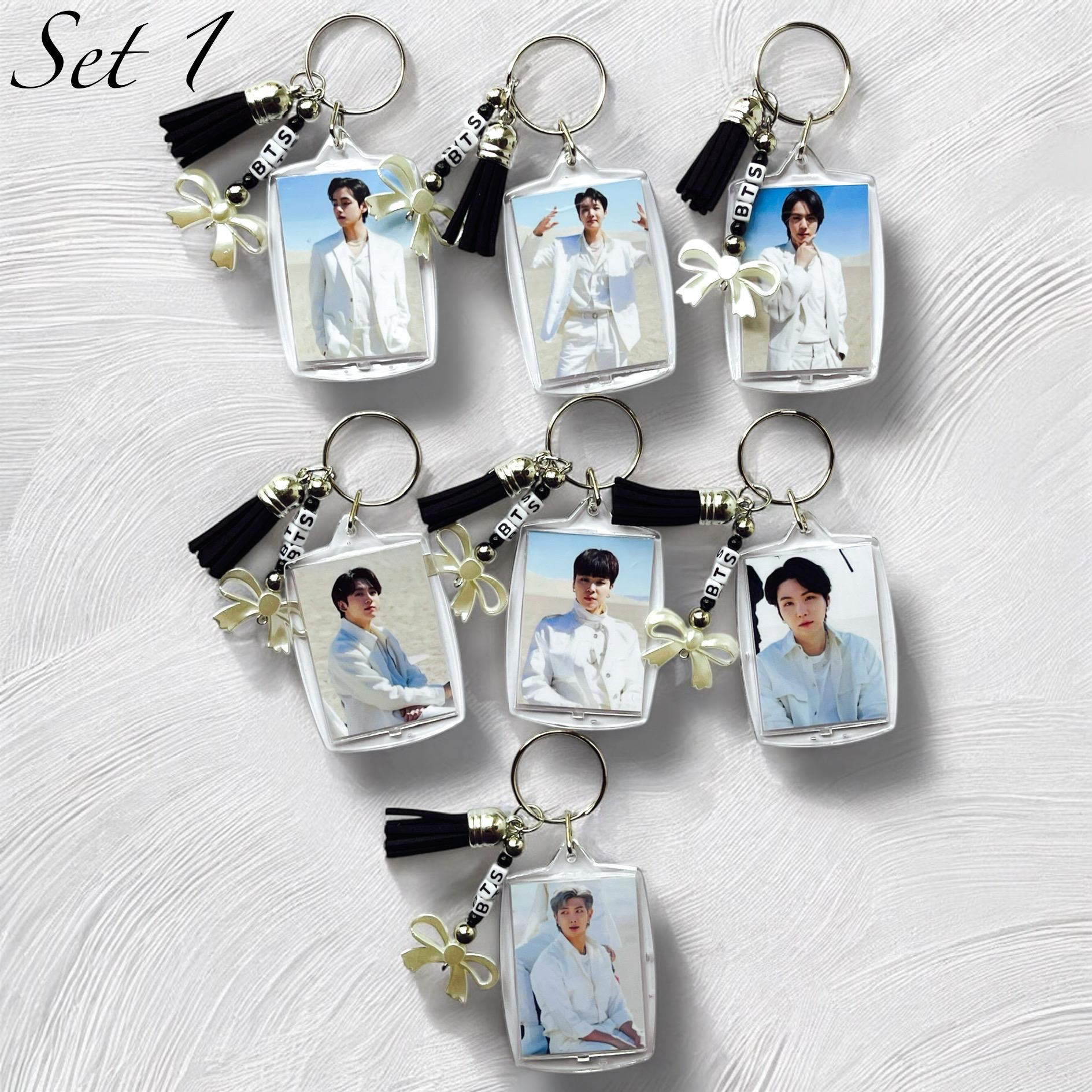 BTS♡JIN✰J-HOPE♡フォトアルバムキーリング BTS♡JIN✰J-HOPE♡フォトアルバムキーリング アイドル