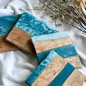 Blue Epoxy Resin Coaster Set of 2/3/4/6/8/10, Epoxy Live Edge Coasters, Risen Wood Coaster, Tea Coasters, Coffee Table Decor, Coastal Decor