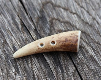 Handmade Antler Button, Rustic Sewing Embellishment (4cm)