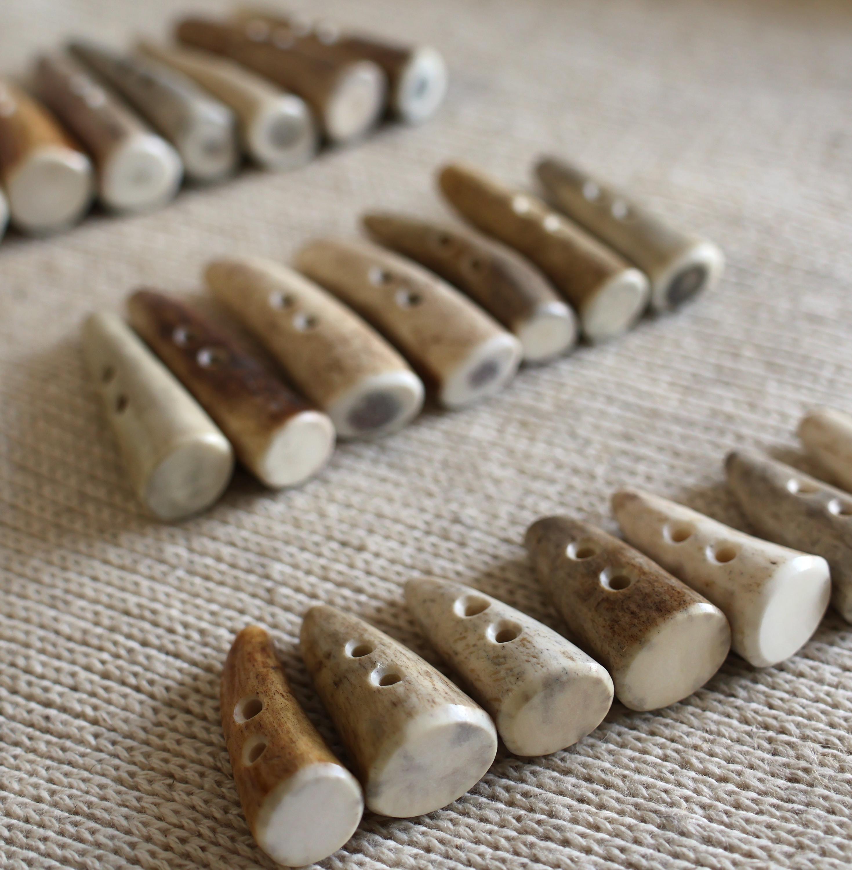 6 Pezzi Di Bottoni Classici In Vero Corno Di Cervo A 2 Fori, Di Produzione Tedesca, Per Abbigliamento Tradizionale (18mm - Foto 9