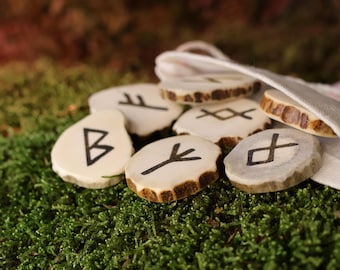 Handmade Real Moose Antler Viking Runes Set, Norse Divination Gift, Witchcrafting Runes