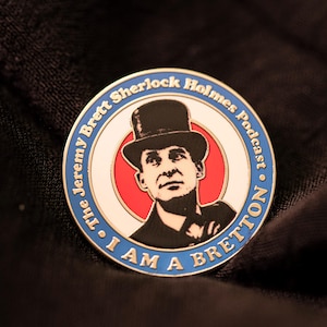 Spille da bavero di Jeremy Brett con Sherlock Holmes (uomini danzanti, silhouette e "Io sono un Bretton") immagine 7