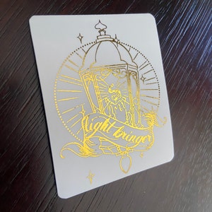Pegatina con lámina de oro Light Bringer / Etiqueta de afirmación positiva / Calcomanía de amor propio / Asuntos de salud mental / Cita de pegatina de confianza en sí mismo