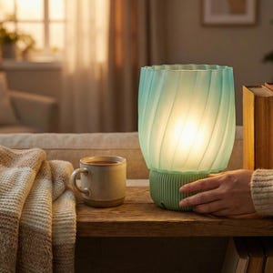 Gemütliche modulare Nachttischlampe, 3D‑gedruckte Tischlampe, austauschbarer Schirm, USB‑LED Nachtlicht, Garden Mint Fuß, Translucent Aqua