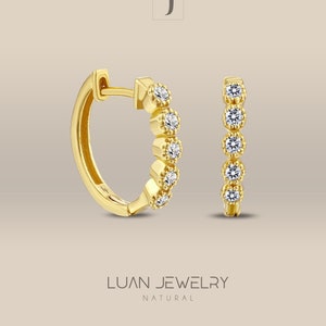Huggies de diamantes genuinos de oro real de 14K, aros Huggie de diamantes, pendientes de diamantes de media eternidad, mini aros de oro macizo, pendientes de aro para esposa