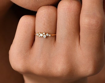 Diamond Cluster Ring, 18K Solid Gold Diamond Cluster Engagement Ring, Diamond Stackable Ring, Diamond Wedding Ring, 0.25 Ct Natural Diamond