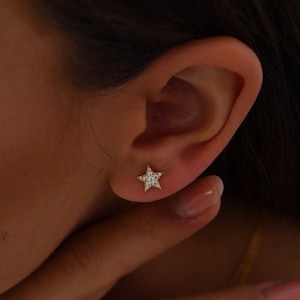 Natural Diamond Star Earrings, 14K Star Earring, Diamond Star Stud Earrings, Mini Star Gold Earrings, Tiny Star Stud, Mother's Day Gift