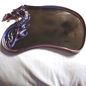 Custom dragon tray