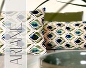 ARIANE Dekokissen | Kissen mit Pfauenauge-Ornamenten | Farbverlauf Mint, Türkis, Blau, Petrol | handgefertigt | Baumwolle mit Struktur