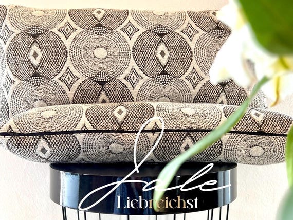 JALE Dekokissen | Jacquard-Dekokissen mit orientalischem Muster | Rautenmuster | Creme & Anthrazit | Handgemacht | Vegan | Unikat