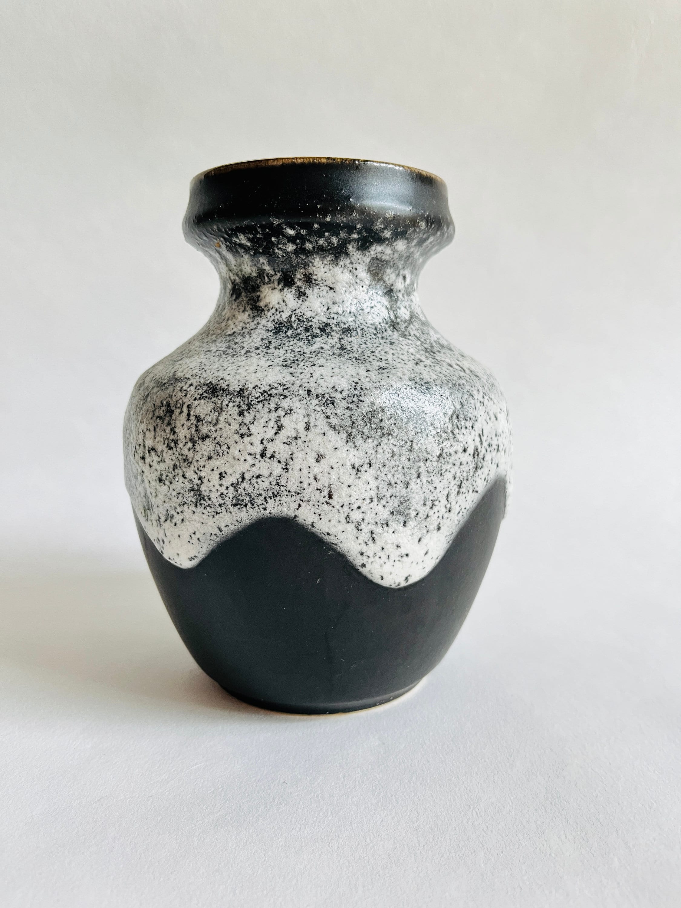 Vintage Bay Fat Lava Vase 82 17 - Etsy Canada