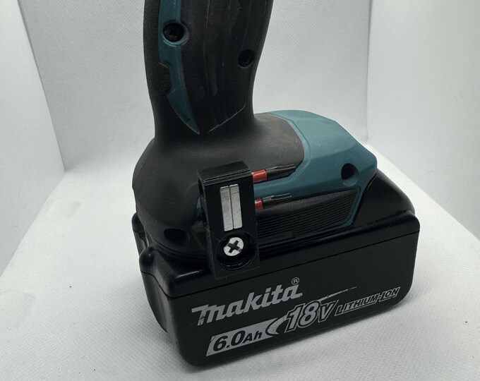 Makita Bit Holder (2 or 4 bits) - 3D-Printed Tool Accessory for Bit Organization