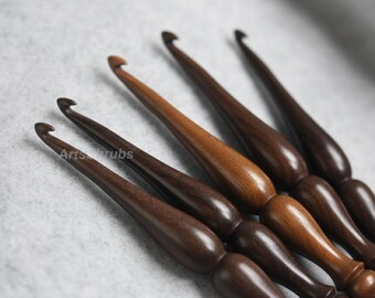 Rosewood Crochet Hooks: Ergonomic Yarn Crafting, All Sizes