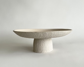 Handmade Beige Ceramic Serving Platter: Rustic Nordic Centerpiece