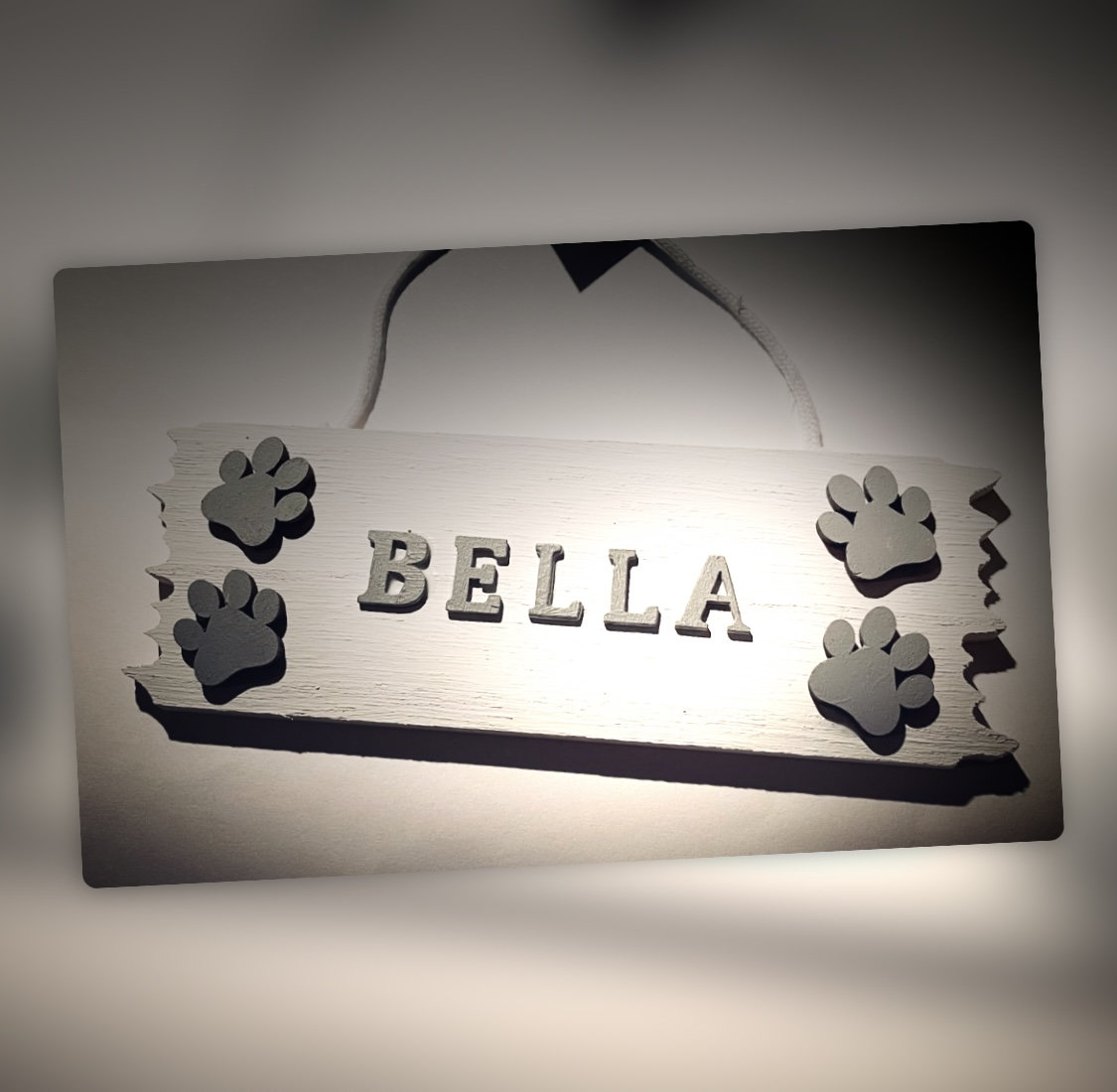 Personalised Wooden Name Plaque Kennel Dog Cat Pet Sign Gift White Grey