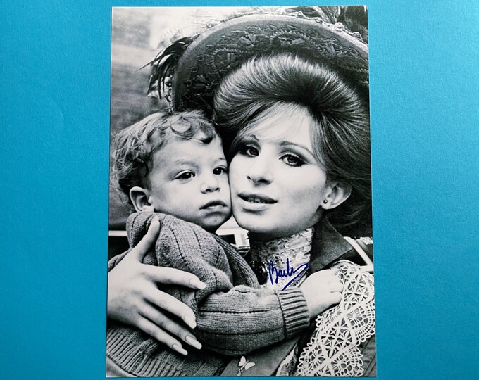 BARBRA STREISAND signed autographed photo vintage COA Hologram main image 0