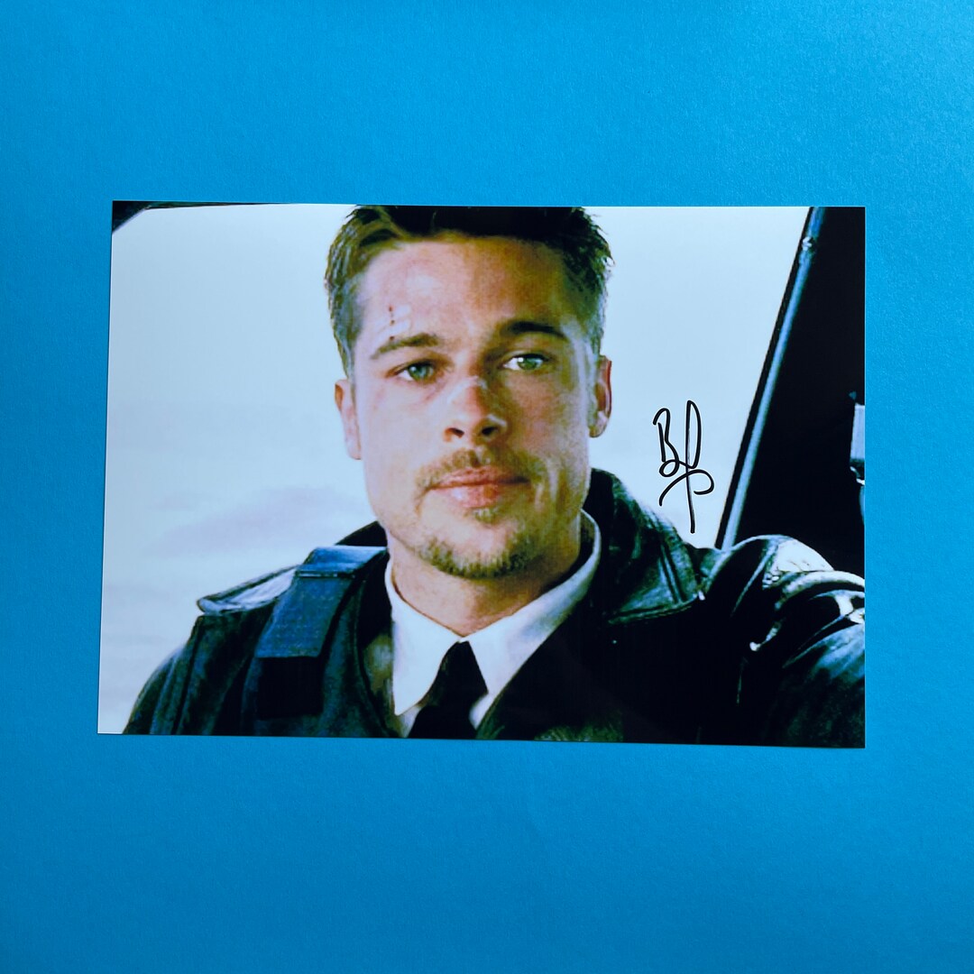 BRAD PITT  signed autographed photo COA Hologram main image 1