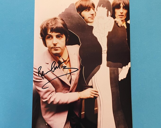PAUL McCARTNEY Signed autographed Photo leisurely day COA Hologram main image 1