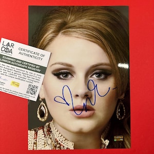 ADELE Äkta handsignerat 8x12 foto + LAR CoA äkthetsintyg - Sällsynt