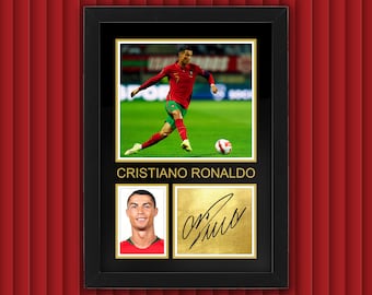 CRISTIANO RONALDO / PORTUGAL Display Case w Reproduced Autograph Signature Framed Unique Gift