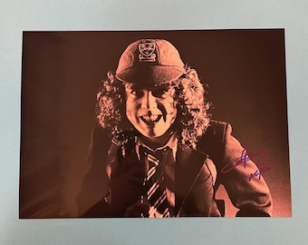 AC/DC ACDC 直筆サイン入り アンガス・ヤング サイン写真付きギター