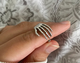 Sterling Silver Skeleton Hand Ring, Adjustable Ring, Silver Ring, Thumb Ring, Gothic Ring, Skeleton Ring, Spooky Trendy Hand Rings, Gifts