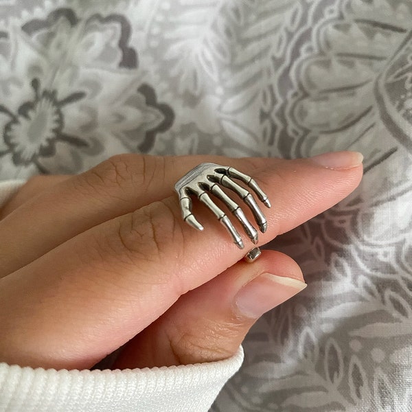 Sterling Silver Skeleton Hand Ring, Adjustable Ring, Silver Ring, Thumb Ring, Gothic Ring, Skeleton Ring, Spooky Trendy Hand Rings, Gifts