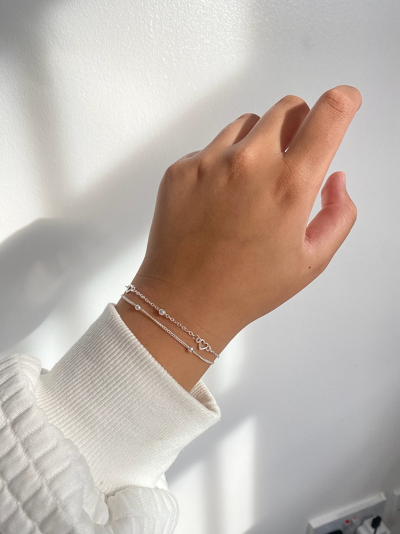 Sterling zilveren hart armband, schattige armband, vrouwen sieraden, sierlijke cadeau armband, minimalistische verstelbare alledaagse eenvoudige armband, geschenken afbeelding 10