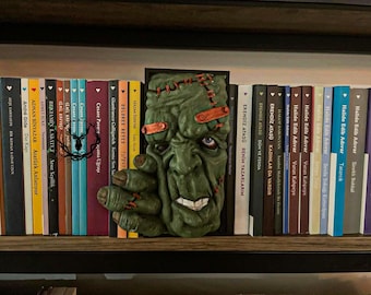 Frankenstein / Bookshelf Figure / Book Nook / Collection / 21 CM Gift