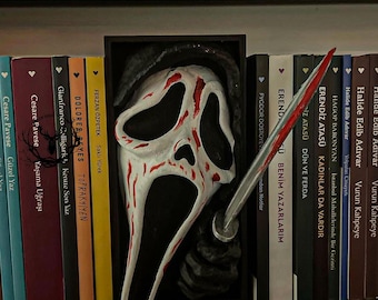 Blackdeerstatue | Scream Book Nook Useful for Stand Midi (21CM) Painted Specially