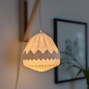 Lámpara de origami, pantalla blanca, lámpara de papel