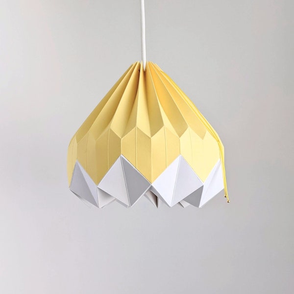 Luminaire origami, couronne de coeurs, jaune et blanc, lampe papier, suspension chambre d'enfant